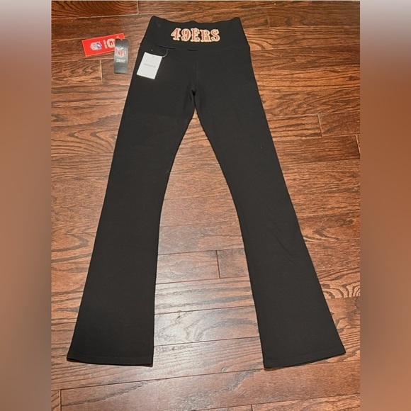 Forever 21 Women’s San Francisco 49ers Flare Pants XS - Picture 4 of 10